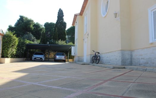 Chalet en venta en Les Rotes/ Las Rotas – Denia