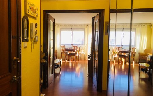 Piso en venta en Avenida Ramón Ortega, Denia